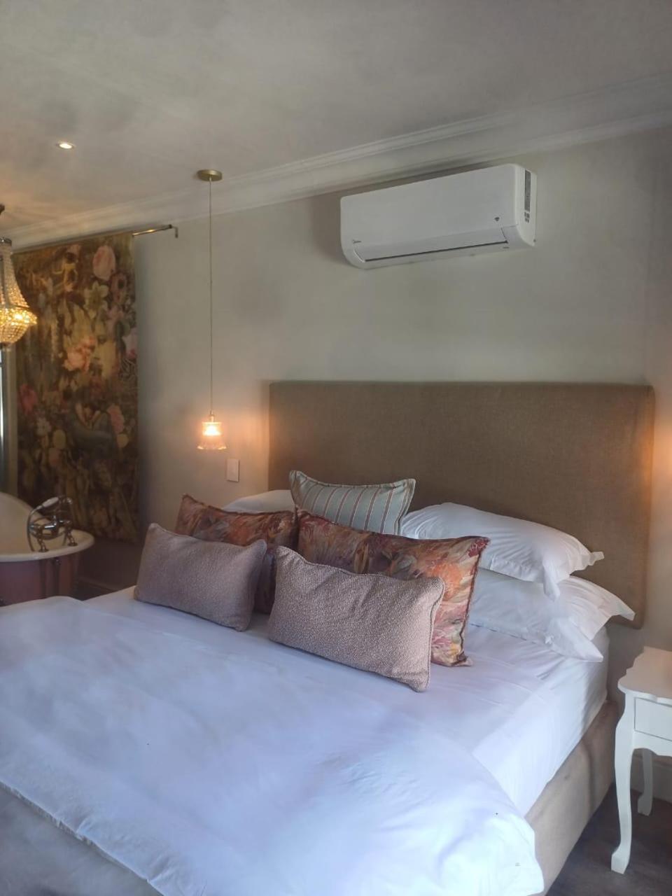 Thyme Wellness Spa And Guesthouse Cape Town Bagian luar foto