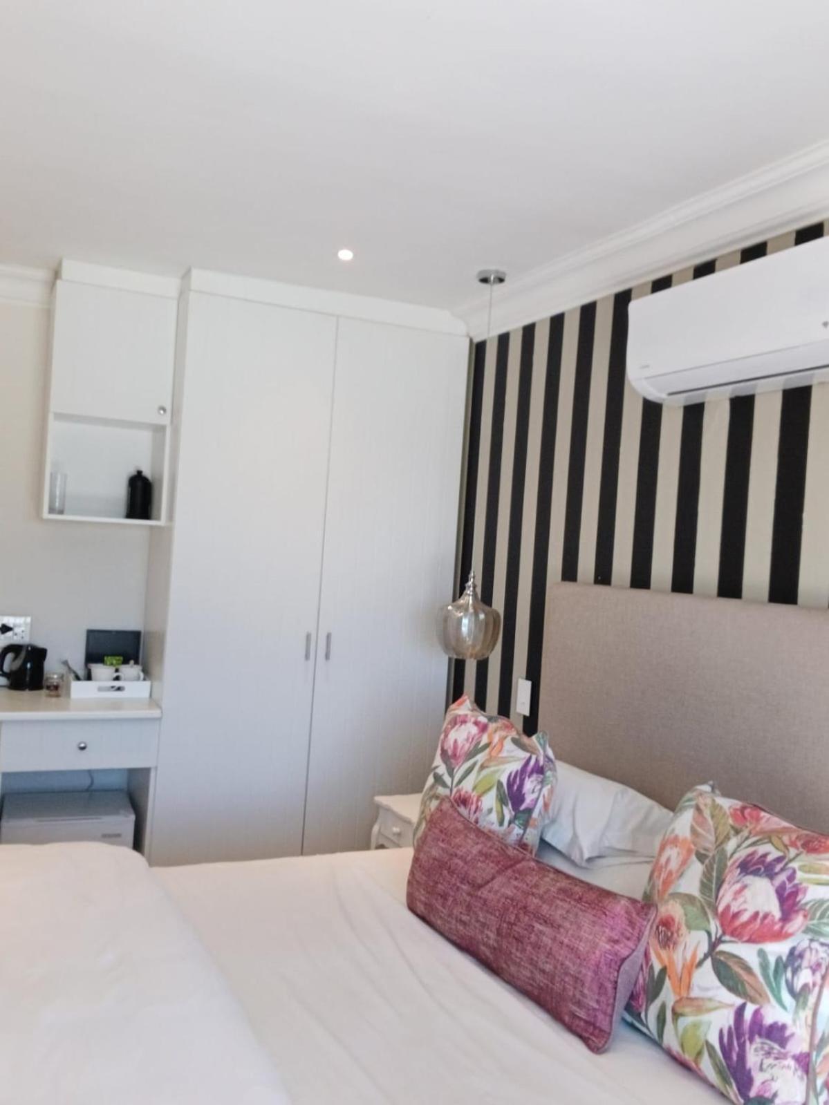 Thyme Wellness Spa And Guesthouse Cape Town Bagian luar foto