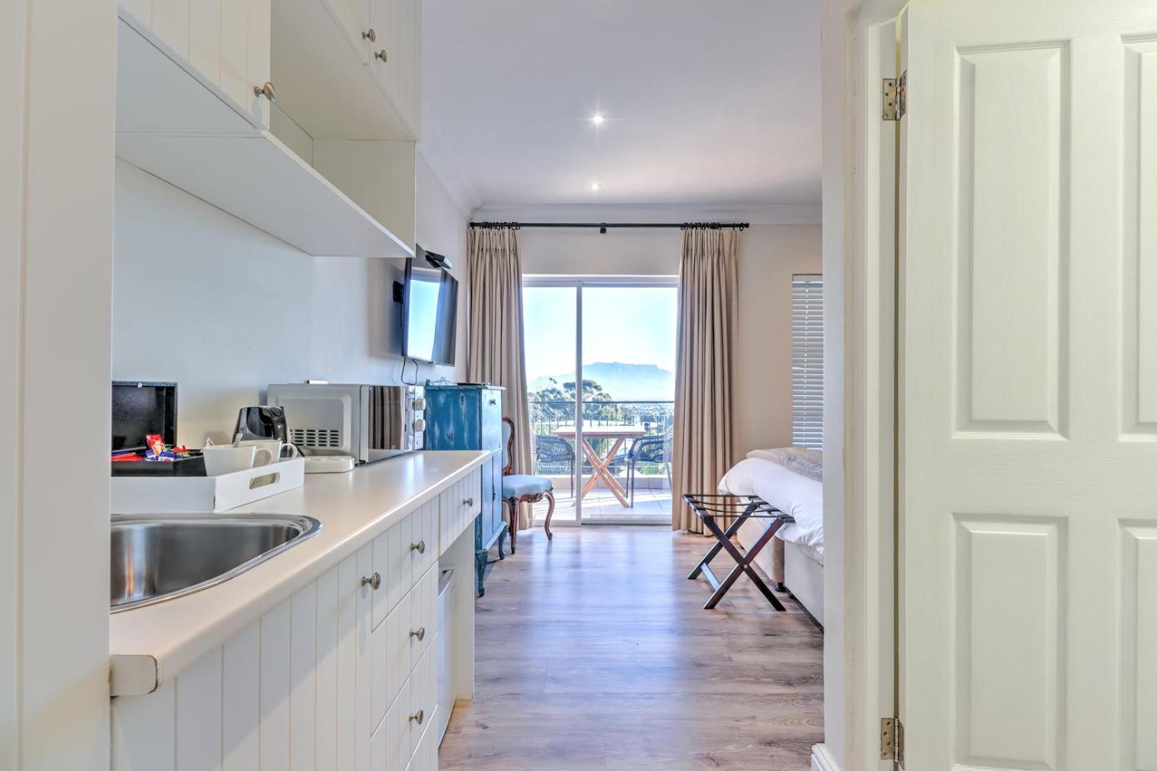 Thyme Wellness Spa And Guesthouse Cape Town Bagian luar foto