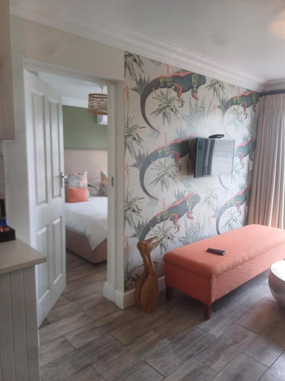 Thyme Wellness Spa And Guesthouse Cape Town Bagian luar foto